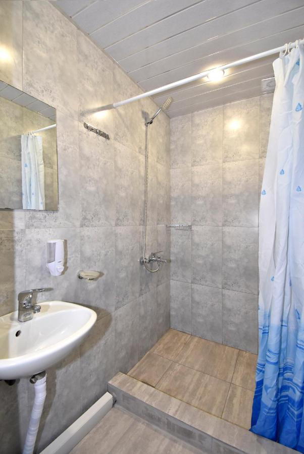 Tumanyan Hostel And Toursエレバン 部屋 写真