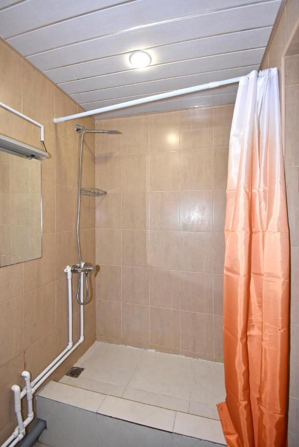 Tumanyan Hostel And Toursエレバン 部屋 写真